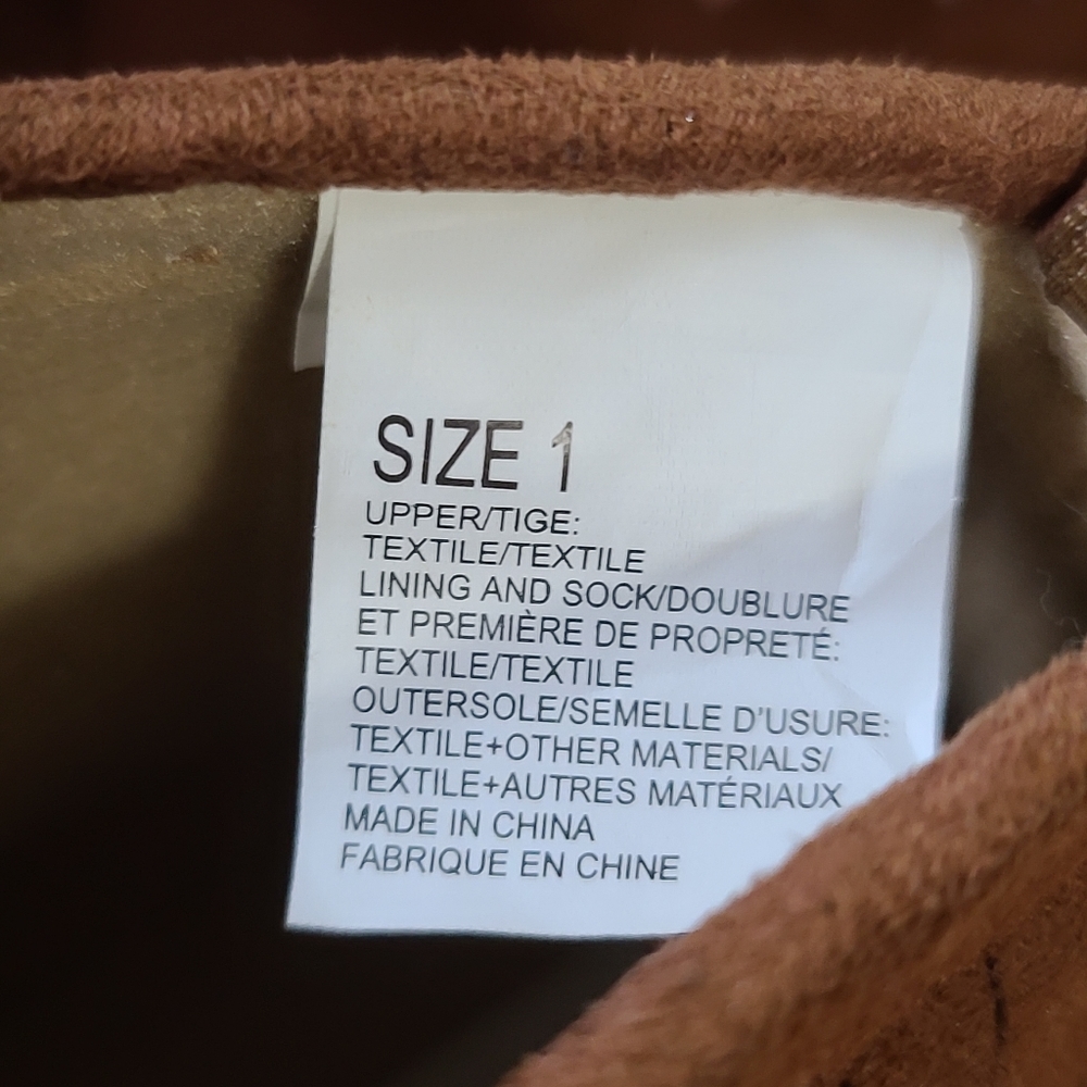 Crazy 8 Brown Moccasin Boots With Pom Poms - Picture 10 of 12